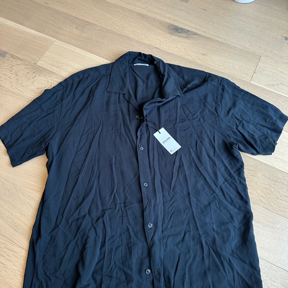 Jack Jones Men's Black Shirt size XL